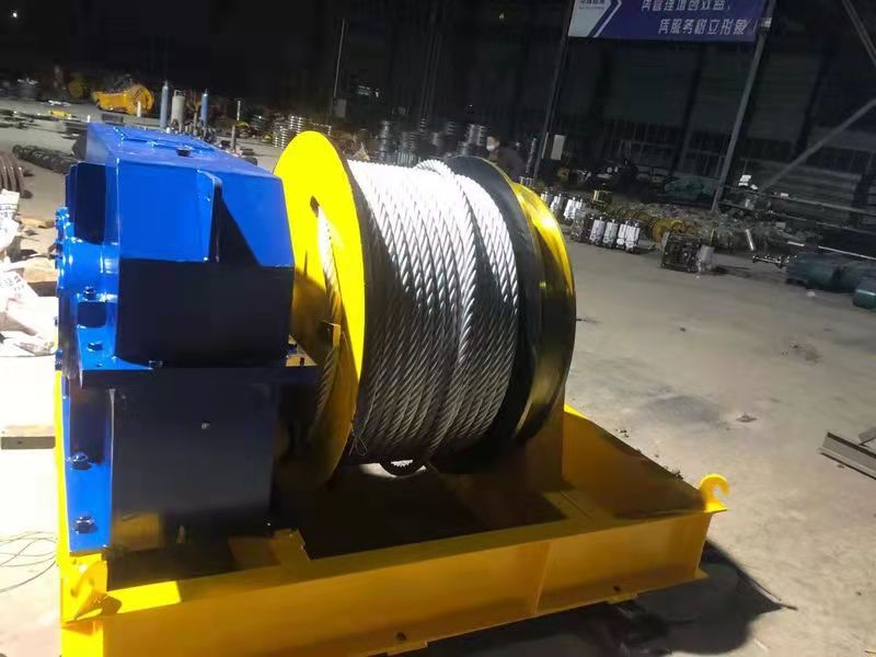 JM25噸船用卷?yè)P(yáng)機(jī)