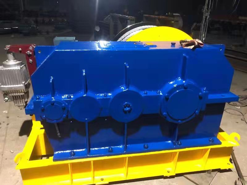 JM25噸船用卷?yè)P(yáng)機(jī)